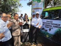 Mentan Amran Sulaiman di Karawang