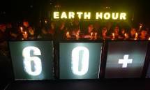 Keseruan Acara Earth Hour