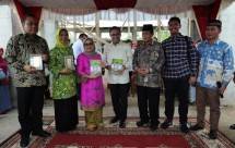Yayasan Muslim Sinar Mas Wakafkan Ribuan Mushaf Alquran