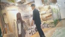 Pengunjung sedang melihat-lihat museum Pertanian
