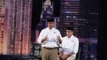 Survei, 'Politik Peci' Berhasil Bawa Anies-Sandi di Putaran Kedua