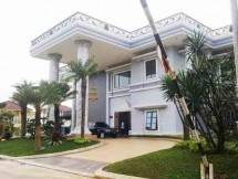 Rumah Mewah (Ist)