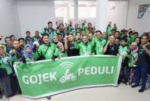 GOJEK Bantu Kebutuhan Pokok Mitra Driver Korban Banjir Samarinda