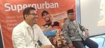 Nur Efendi (CEO Rumah Zakat) dan Prof Dr. H. Hasanuddin - Ketua Komisi Fatwa MUI (kanan)