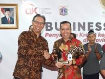 Direksi Bank DKI bersama Komisioner OJK