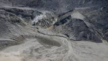 Gunung Tangkuban Parahu Bererupsi, Kolom Abu Capai 200 Meter