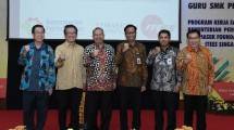 Kepala BPSDM Eko Cahyanto bersama CEO ITEES Singapura Bruce Poh, Chief Executive Temasek Foundation Internasional Benedict Cheong, dan Irjen Kemenperin Setyo Wasisto