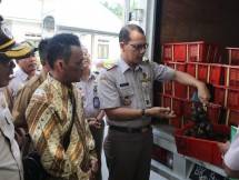 Bupati Deli Serdang, Ashari Tambunan dan Kepala Badan Karantina Pertanian, Ali Jamil, Pd.D 