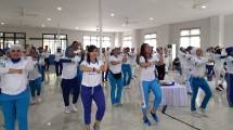 Para Instruktur senam mengikuti training of trainer (TOT) senam neuromove yang diselenggarakan Neurobion.(Ist)