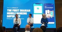 Direktur Unit Usaha Syariah Permata Bank Herwin Bustaman memberikan penjelasan seputar Aplikasi Bank Permata Syariah