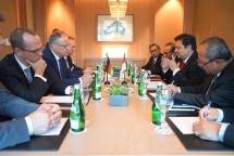 Menteri Perindustrian (Menperin) Airlangga Hartarto berdiskusi dengan Minister President of the German Federal State of Lower Saxony H.E Mr Stephan Weil beserta jajaran di Jakarta, 3 Oktober 2019.