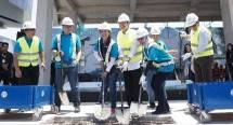 Menteri Rini Resmikan Topping Off Multifunction Hall Kawasan Terpadu Labuan Bajo