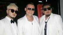 Firman Siagian (tengah), Kini bergabung dengan kelompok ST 12 bersama Pepep dan Indra