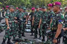 Waasops Panglima TNI Periksa Kesigapan SatgasmarAmbalat XXV dan Pulau Terluar XXIII