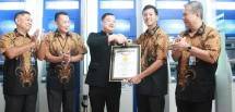 Mesin Setor Tarik (CRM) BCA Pecahkan Rekor MURI 