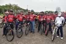 Gubernur Anies Baswedan- Dankormar-Pangdam Jaya Gowes Sepeda Keliling Jakarta