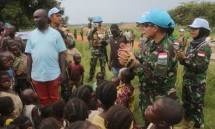 Peringati Hari AIDS, Satgas TNI Konga XXXIX-B Gelar Bakti Sosial di Kongo