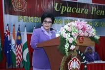 Ketum Dharma Pertiwi Ny. Nanny Hadi Tjajanto 