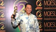 Ketua MPR Bambang Soeatyo Raih Penghargaan Democracy Award