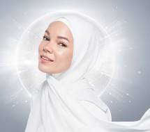 Dewi Sandra - Brand Ambassador Wardah