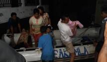 Personel Bakamla RI Bantu Evakuasi Korban Banjir Jakarta 
