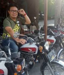 Berburu Motor Klasik Hingga Surakarta