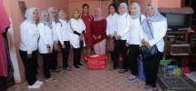 Jalasenastri Korps Marinir Berikan Bantuan Korban Banjir 