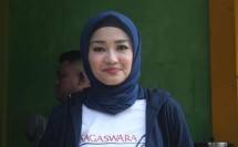 Fitri Carliina 