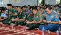 Mabes TNI Gelar Ceramah Rohani 