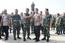 Panglima TNI : Peran TNI dan Polri Pada Era Perubahan Berkelanjutan 