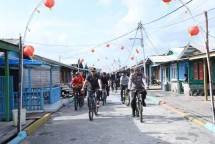 Pangkogabwilhan I Gowes Bersama Ratusan Anggota TNI dan Polri di NatunaPangkogabwilhan I Gowes Bersama Ratusan Anggota TNI dan Polri di Natuna 