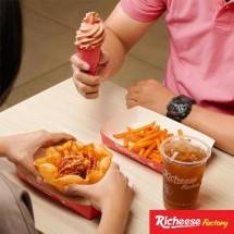 Prospericheese dari Richeese Factory