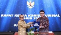 Menteri Tjahjo Dorong Komisi Yudisial Lakukan Penyederhanaan Birokrasi