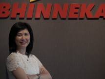 Vensia Tjhin sebagai Chief of Commercial & Omnichannel Bhinneka.Com 