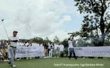 Manjakan Konsumen Fleet, Krama Yudha Tiga Berlian Motors Gelar Fuso Golf Invitation