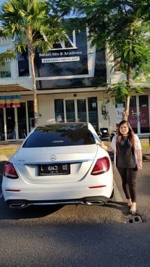 Fanny Chan i mengelola Van Sulam Alis & Academy sejak tahun 2013 hingga sekarang, tahun 2020.