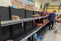 Ilustrasi Supermarket ludes diborong
