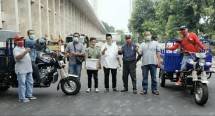 relawan lintas agama, termasuk LDD KAJ dilatih cara membuat dan menyemprot desinfektan. Koordinasi relawan itu diperkuat LDD KAJ guna menekankan sosialisasi program penggalangan bantuan.