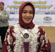 drg. Putih Sari Anggota Komisi IX DPR RI 
