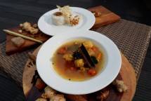 Nikmati Ayam Kurma Herbal Ada di Aston Inn Pandanaran Semarang
