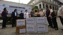 Pengusaha peduli NKRI serahkan bantuan 80ton alkes tangani coron