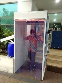 Atutomatk disinfektan bertujuan untuk langkah pengamanan ataupun pencegahan penyebaran Covid-19 di lingkungan kerja IPCC