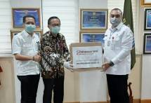 Bantu Atasi Covid-19, Sinar Mas Land Serahkan 1.500 Rapid Test Kit Kepada Bupati Tangerang 