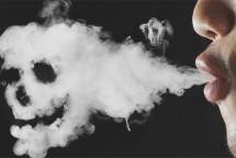 Dokter Sebut Asap Rokok Penderita Corona Bisa Tularkan Covid-19
