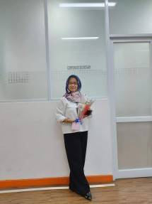 Corporate Secretary PT JIEP, Purwati