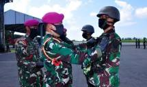 DanKolatmar Tutup Kursus Regu Pandu Tempur Korps Marinir 