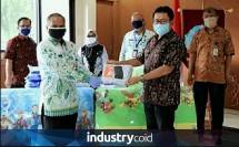 PT Federal International Finance Serahkan Bantuan Alat Perlindungan Diri (APD) Kepada Warga Kecamatan Cilandak Jakarta Selatan