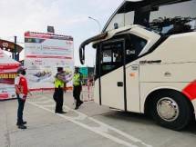 Kendaaraan yang Melenggar Aturan PSBB di Tol JORR-S Menurun 