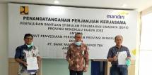 Ditjen Perumahan PUPR Salurkan Bansos Peduli Covid-19 