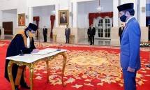 Presiden Jokowi ambil sumpah ketua MA